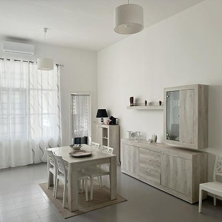 Dimora Male Apartamento San Pietro Vernotico Exterior foto